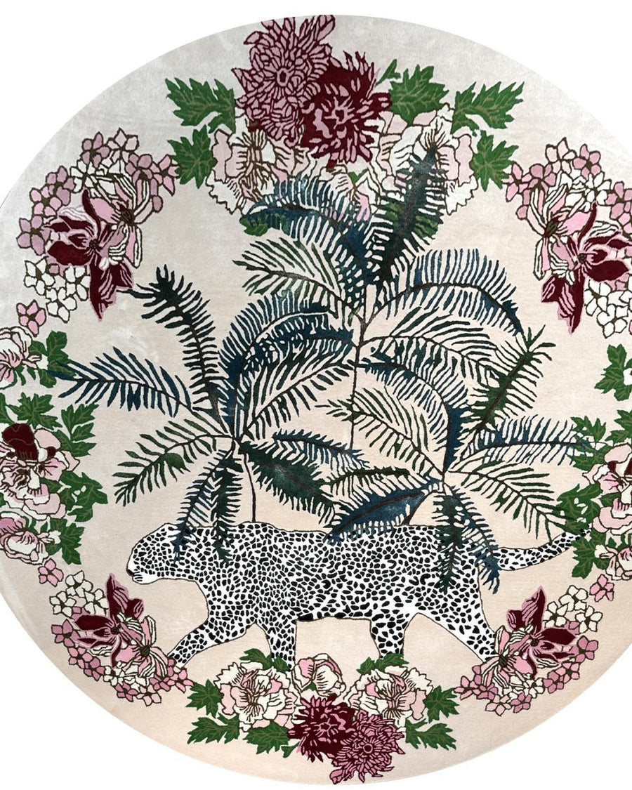 Jungle vloerkleed MZ-Y028, palmbladeren en bloemen in bordeaux en groen op een crème ondergrond